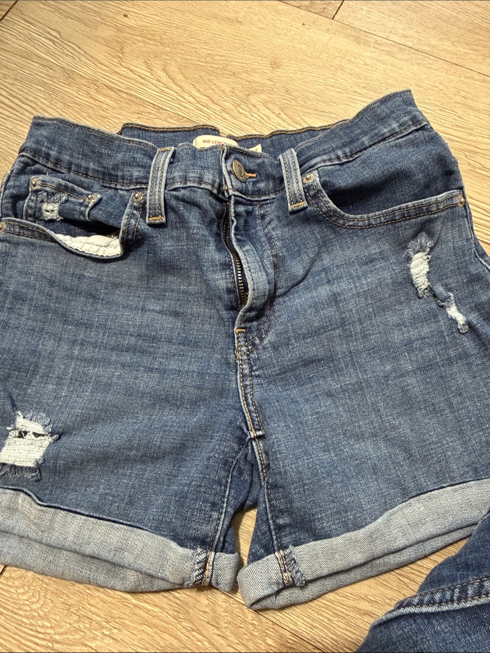Levi's Women's Denim Shorts Trio - Light Blue, Medium Blue, Dark Blue - Picture 5 of 6